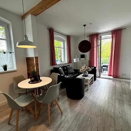 Haus Ostseewelle - Ankerplatz Apartmán *